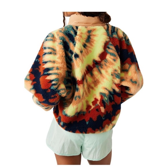 NWT Free People Sherpa Hit The Slopes Oasis Combo Aurora Tie Dye Pullover XS - Picture 4 of 12
